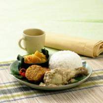 Cara membuat Ayam Bumbu Putih (Nasi Gurih Ayam) - Resep Masakan Rumahan