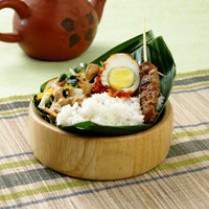 Cara membuat Telur Balado (Nasi Pecel Komplet) - Resep Masakan Rumahan