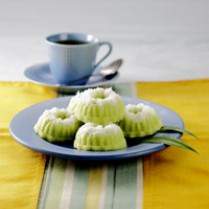 Cara membuat Putu Ayu - Resep Masakan Rumahan