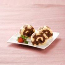 Cara membuat Bolu Gulung Kukus Dalmatian - Resep Masakan Rumahan