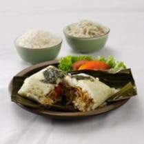 Cara membuat Nasi Bakar Teri - Resep Masakan Rumahan