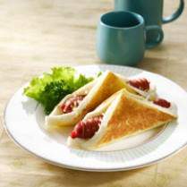 Cara membuat Roti Panggang Ragout - Resep Masakan Rumahan
