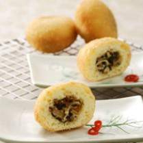Cara membuat Roti Goreng Isi Oncom - Resep Masakan Rumahan