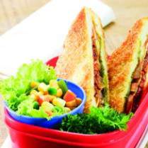 Cara membuat Sandwich Goreng Daging Giling - Resep Masakan Rumahan