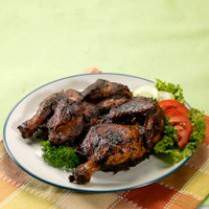 Cara membuat Ayam Bakar  Keluak - Resep Masakan Rumahan