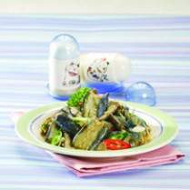 Cara membuat Terong Tumis Pindang - Resep Masakan Rumahan