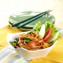 Cara membuat Mi Goreng Sosis Cabai Kering - Resep Masakan Rumahan