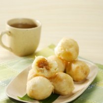 Cara membuat Bola Singkong Keju Nanas Berempah - Resep Masakan Rumahan