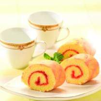Cara membuat BOLU GULUNG STROBERI - Resep Masakan Rumahan