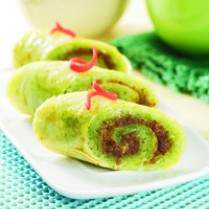 Cara membuat KETAN HIJAU GULUNG - Resep Masakan Rumahan