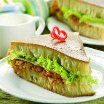 Cara membuat MARTABAK  AYAM BOLONYES - Resep Masakan Rumahan