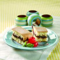 Cara membuat MARTABAK MANIS KACANG MERAH - Resep Masakan Rumahan