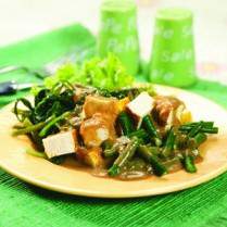 Cara membuat SAYUR SIRAM KUAH KACANG - Resep Masakan Rumahan