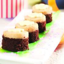 Cara membuat CAKE COKELAT KACANG MINI - Resep Masakan Rumahan