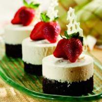 Cara membuat CHOCO STRAWBERRY CHEESE CAKE - Resep Masakan Rumahan