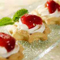 Cara membuat MINI STRAWBERRY CREAM PIE - Resep Masakan Rumahan