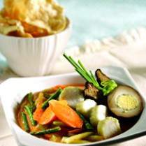 Cara membuat LONTONG KUAH MERAH - Resep Masakan Rumahan