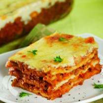Cara membuat CRACKERS LAPIS BOLOGNAISE - Resep Masakan Rumahan