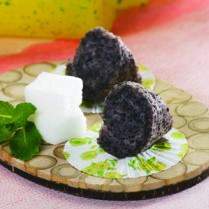 Cara membuat ROLL KUKUS KETAN HITAM - Resep Masakan Rumahan