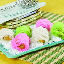 Cara membuat PUTU MAYANG GULUNG DURIAN - Resep Masakan Rumahan