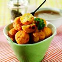 Cara membuat BOLA JAGUNG TENGGIRI - Resep Masakan Rumahan