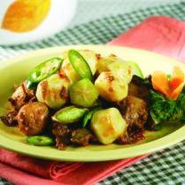 Cara membuat KENTANG BALADO BELIMBING WULUH - Resep Masakan Rumahan