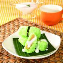 Cara membuat PISANG BUNGKUS SAUS SANTAN - Resep Masakan Rumahan