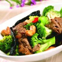 Cara membuat BROKOLI CAH DAGING CABAI KERING - Resep Masakan Rumahan