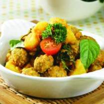 Cara membuat BOLA DAGING TUMIS TABUR KEMANGI - Resep Masakan Rumahan