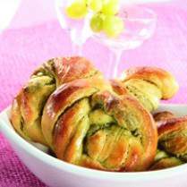 Cara membuat GREEN TEA LONG PASTRY - Resep Masakan Rumahan