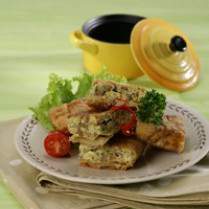 Cara membuat MARTABAK TELUR KARI - Resep Masakan Rumahan