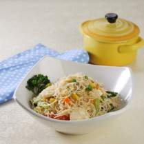 Cara membuat BIHUN GORENG DAUN KETUMBAR - Resep Masakan Rumahan