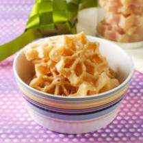 Cara membuat KEMBANG GOYANG - Resep Masakan Rumahan
