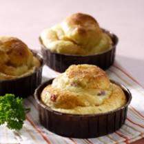 Cara membuat SMOKED BEEF AND CHEESE MARBLE BREAD - Resep Masakan Rumahan