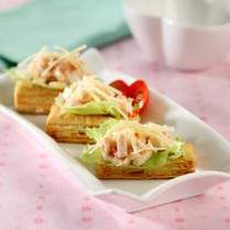 Cara membuat CHICKEN SPICY PASTRY - Resep Masakan Rumahan