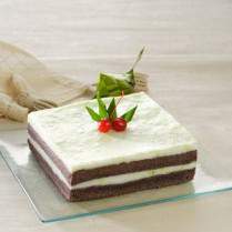 Cara membuat CAKE KETAN HITAM BERLAPIS - Resep Masakan Rumahan