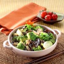 Cara membuat BROKOLI TUMIS JAMUR - Resep Masakan Rumahan