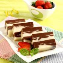 Cara membuat PUDING COKELAT LAPIS KEJU - Resep Masakan Rumahan