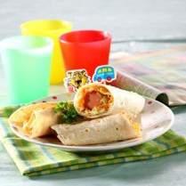 Cara membuat TORTILA SALAD SOSIS - Resep Masakan Rumahan