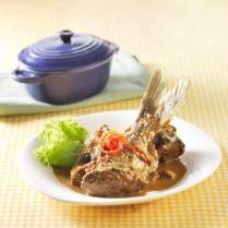 Cara membuat PATIN GORENG SIRAM PETIS - Resep Masakan Rumahan