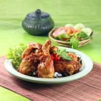 Cara membuat AYAM GORENG BUMBU LAKSA - Resep Masakan Rumahan