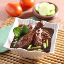 Cara membuat SEMUR AYAM KUAH HITAM - Resep Masakan Rumahan
