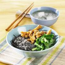 Cara membuat Mi Hitam Ceker Pedas - Resep Masakan Rumahan