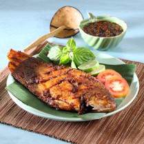Cara membuat Gurame Bakar - Resep Masakan Rumahan