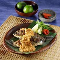 Cara membuat Pencok Ikan - Resep Masakan Rumahan