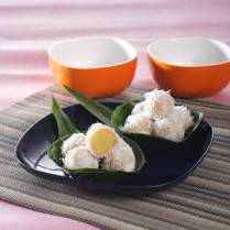 Cara membuat Klepon Secang Isi Kacang Hijau - Resep Masakan Rumahan