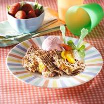 Cara membuat Crepes Laba-Laba Cokelat Jeruk - Resep Masakan Rumahan