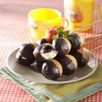 Cara membuat Donat Pisang Isi Cokelat - Resep Masakan Rumahan