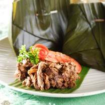 Cara membuat Pepes Ayam Suwir Pedas - Resep Masakan Rumahan