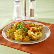 Cara membuat Bakwan Jagung Kucai - Resep Masakan Rumahan